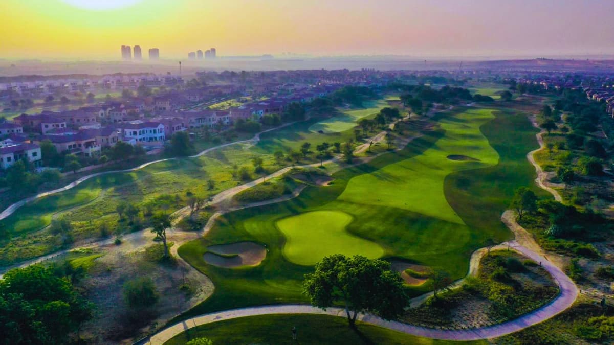 Jumeirah Golf Estates - Community View